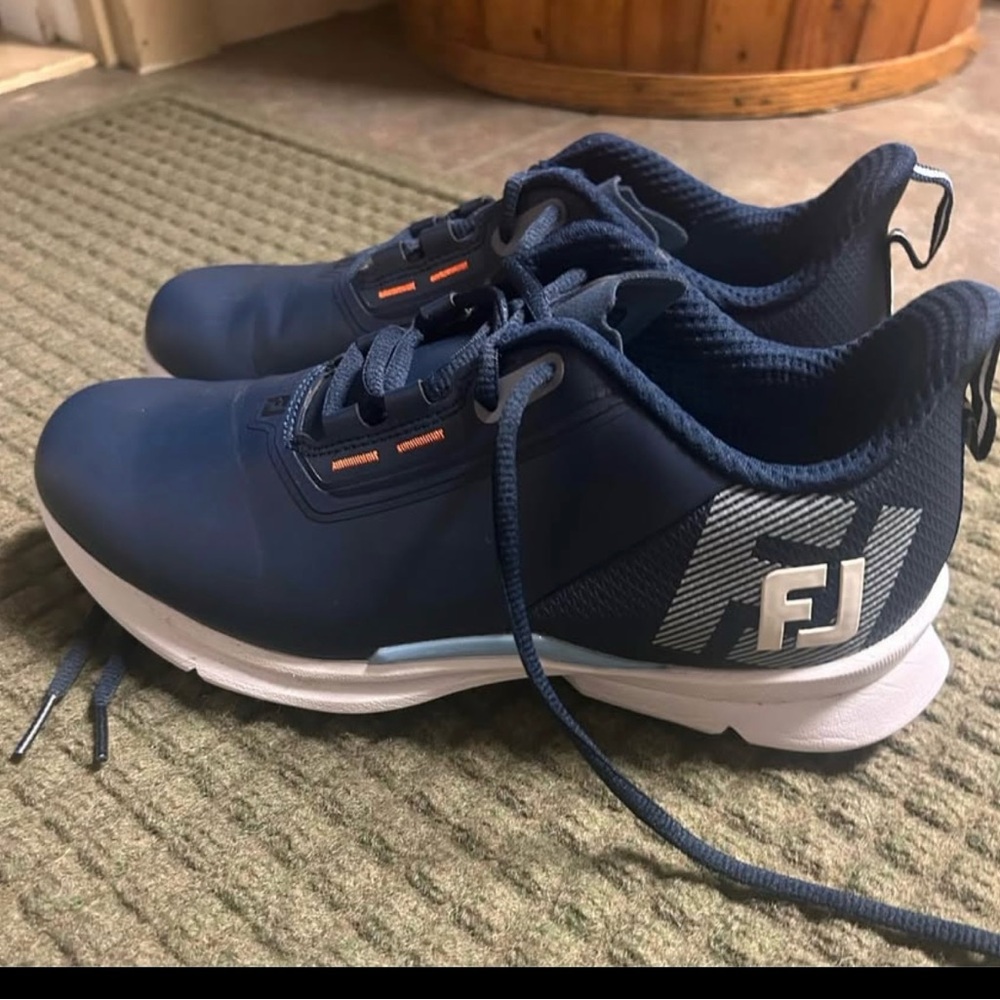 Ladies FootJoy Navy Athletic Golf Shoes